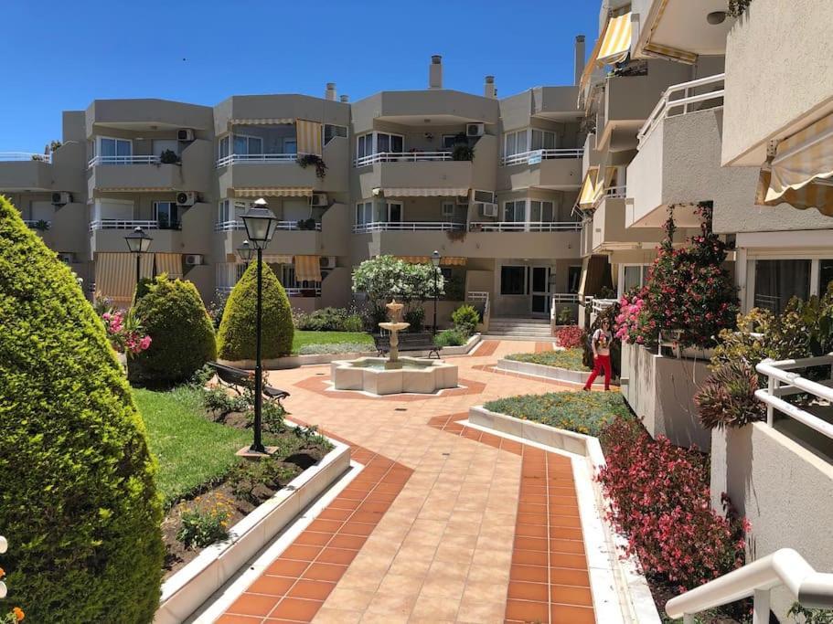Apartamento Torremolinos 5 Personas + Parking + Piscina Todo El Ano Exterior photo